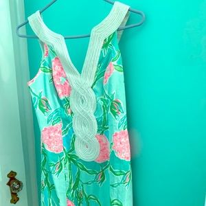 Lilly Pulitzer Dress worn once EUC size 0